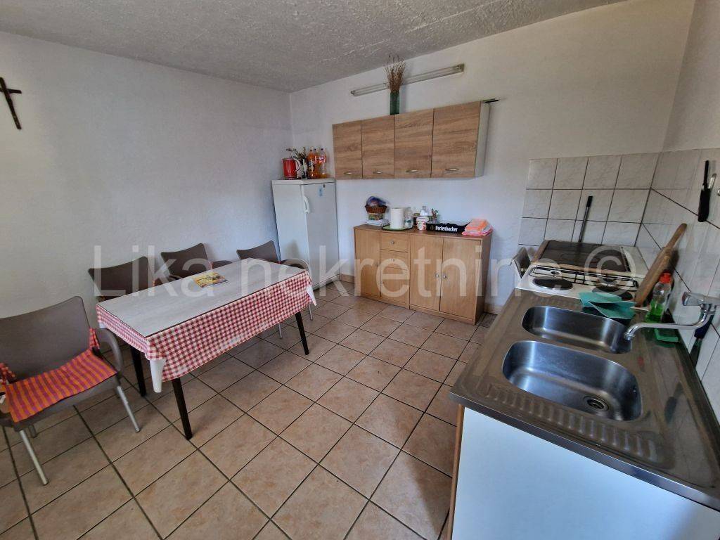 Samostojeća kuća, Prodaja, Brinje, Brinje