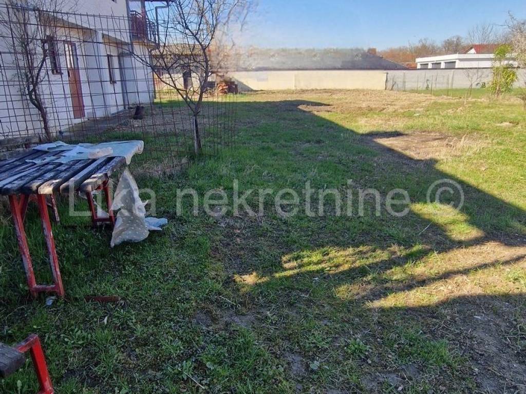 Građevinsko stambeno zemljište, Prodaja, Zagreb, Sesvete