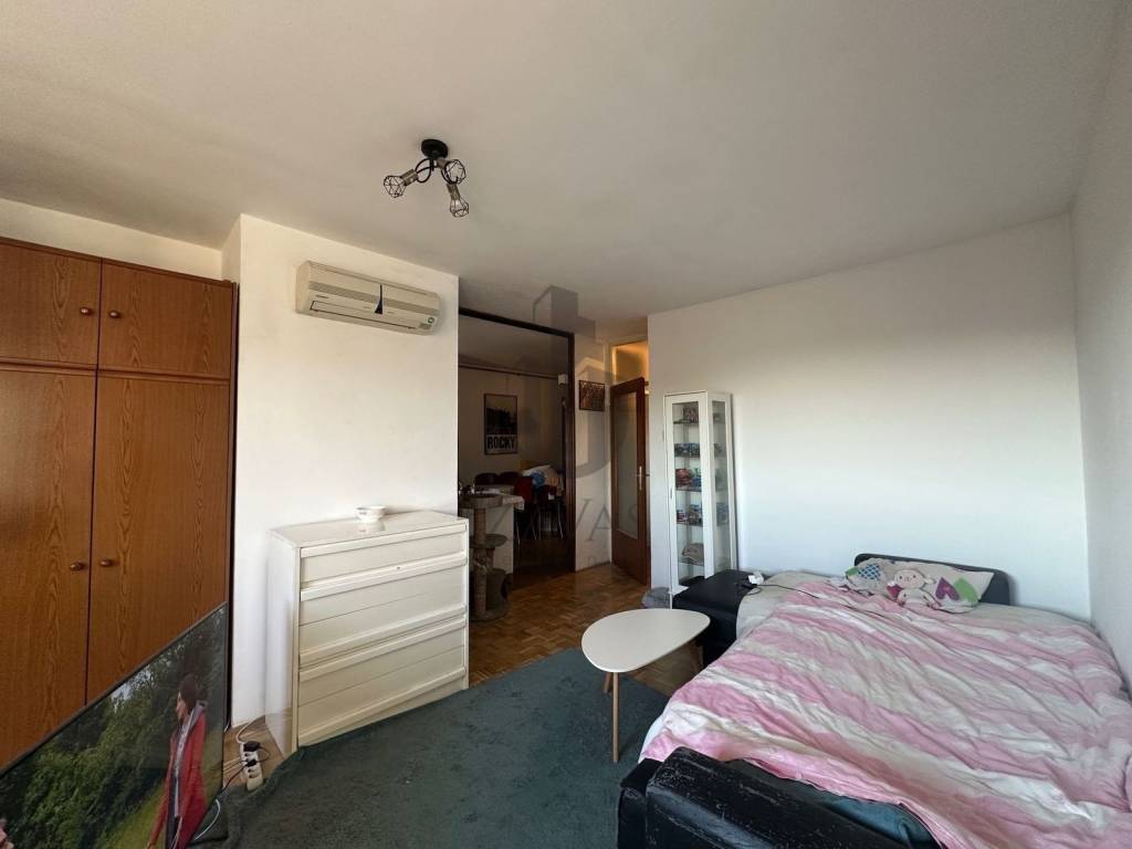 Stan u zgradi, Prodaja, Zagreb, Stenjevec