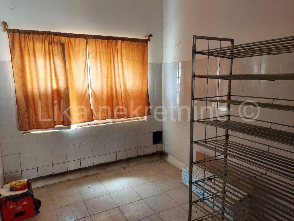 Lokal - poslovni prostor, Prodaja, Vrhovine, Vrhovine