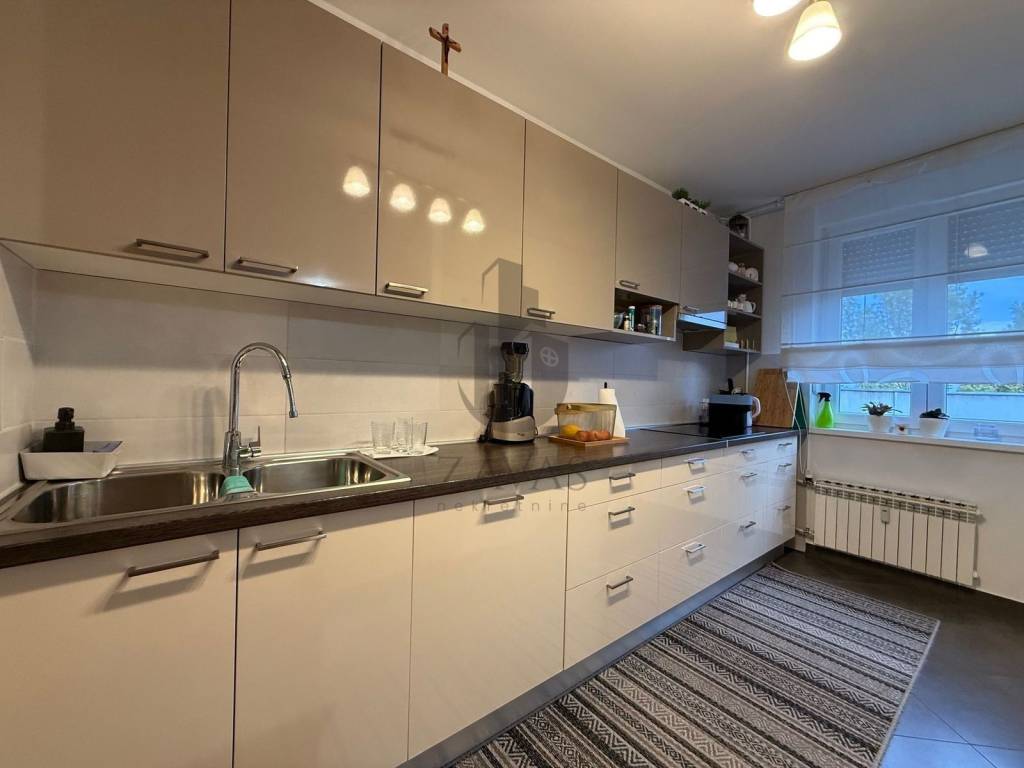 Stan u zgradi, Prodaja, Zagreb, Novi Zagreb - istok