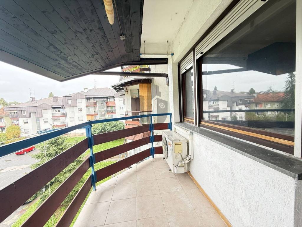 Stan u zgradi, Prodaja, Samobor - Okolica, Bregana