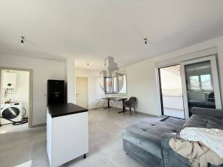 Stan u zgradi, Prodaja, Zagreb, Sesvete