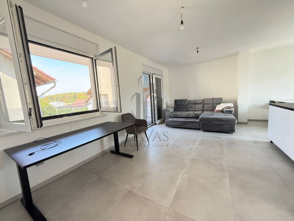 Stan u zgradi, Prodaja, Zagreb, Sesvete