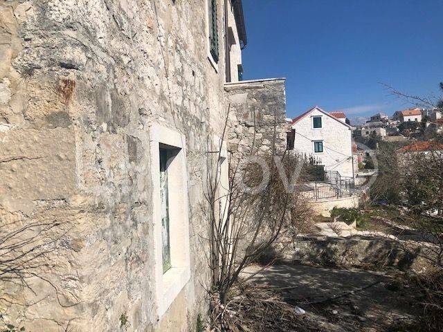 Dvojna kuća, Prodaja, Selca, Sumartin