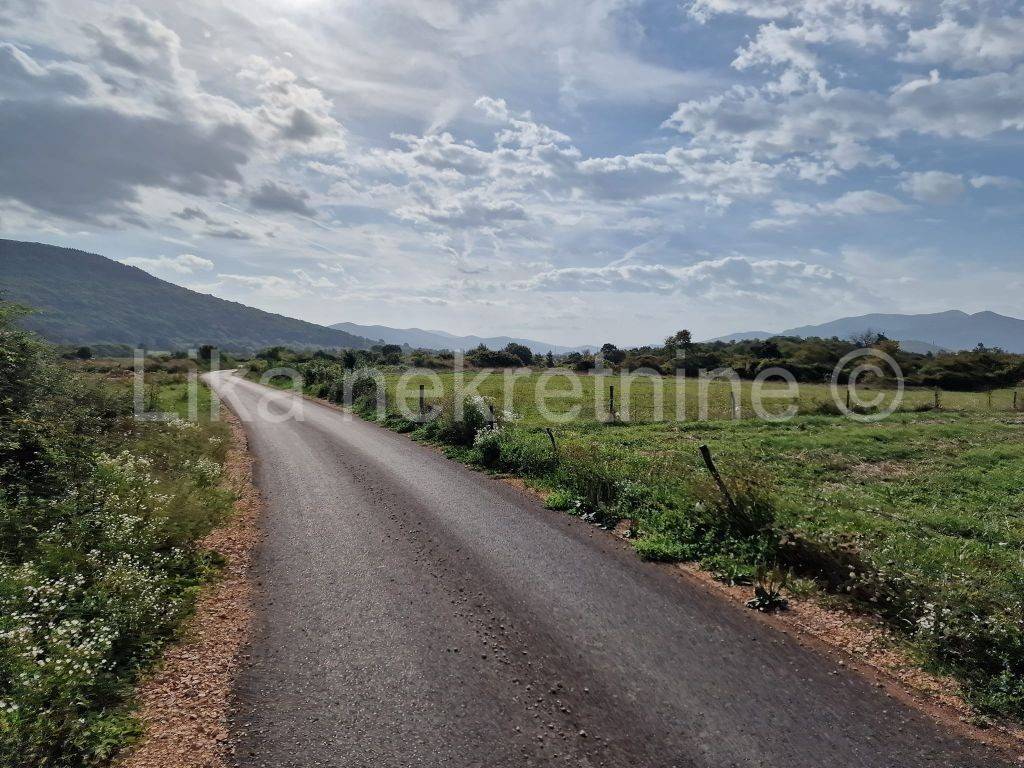 Oranica, Prodaja, Otočac, Otočac