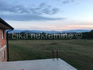 Samostojeća kuća, Prodaja, Gospić, Centar