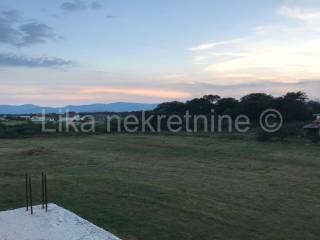 Samostojeća kuća, Prodaja, Gospić, Centar