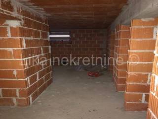 Samostojeća kuća, Prodaja, Gospić, Centar