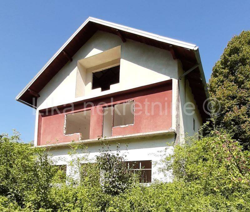 Kuća devastirana u Domovinskom ratu , Prodaja, Otočac, Doljani