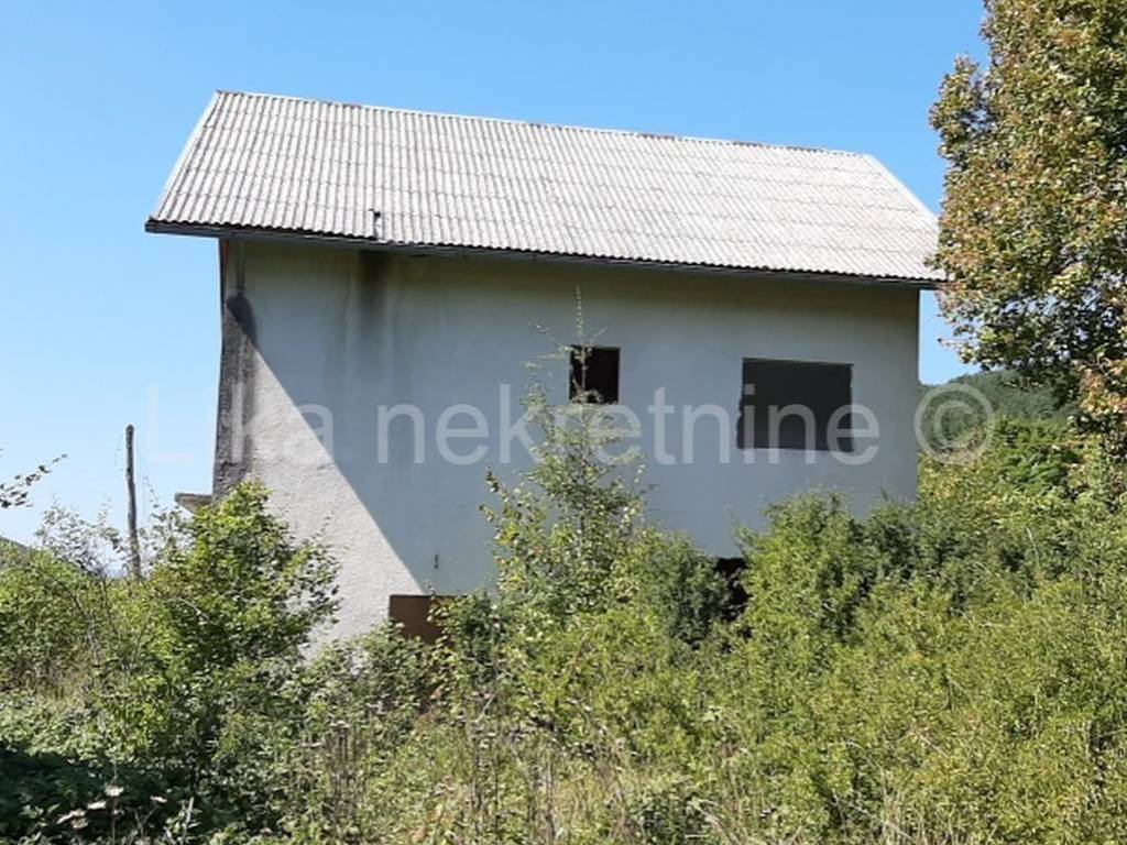 Kuća devastirana u Domovinskom ratu , Prodaja, Otočac, Doljani