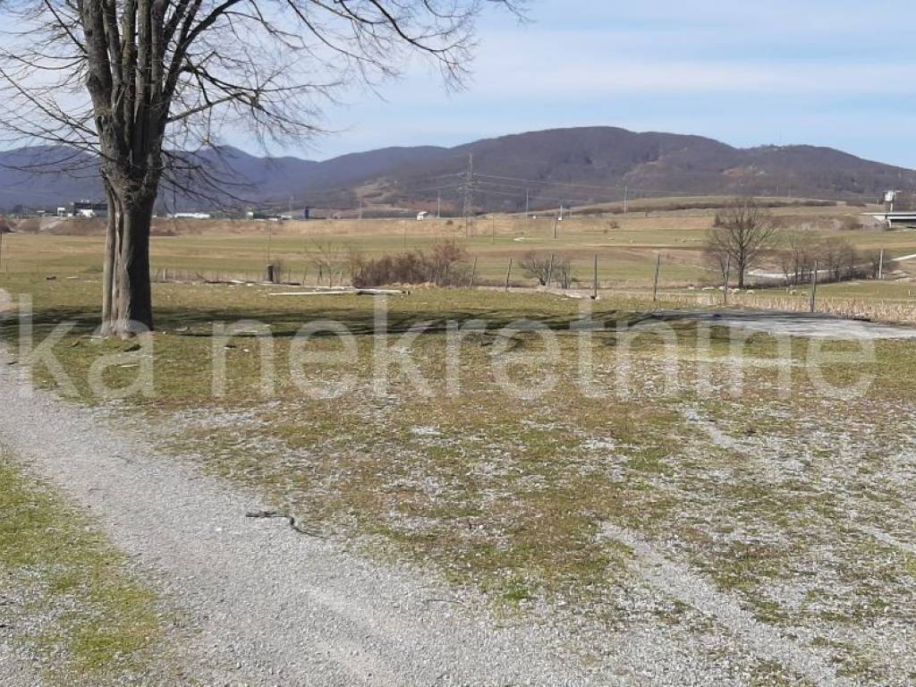 Poslovna zgrada, Prodaja, Brinje, Brinje