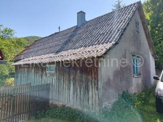 Seosko imanje, Prodaja, Perušić, Prvan Selo