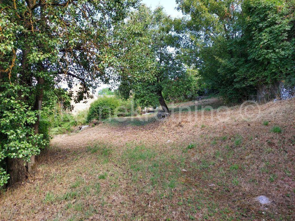 Stambeno poslovni objekt, Prodaja, Otočac, Otočac