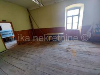 Stambeno poslovni objekt, Prodaja, Otočac, Otočac