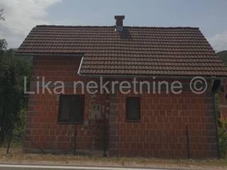 Samostojeća kuća, Prodaja, Plitvička jezera, Ličko Petrovo Selo