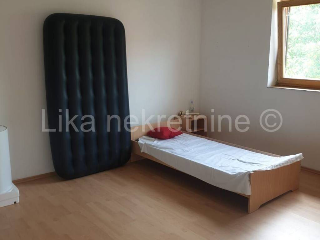 Samostojeća kuća, Prodaja, Plitvička jezera, Ličko Petrovo Selo