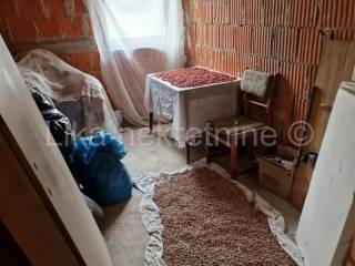 Samostojeća kuća, Prodaja, Vrhovine, Vrhovine