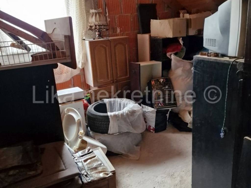 Samostojeća kuća, Prodaja, Vrhovine, Vrhovine