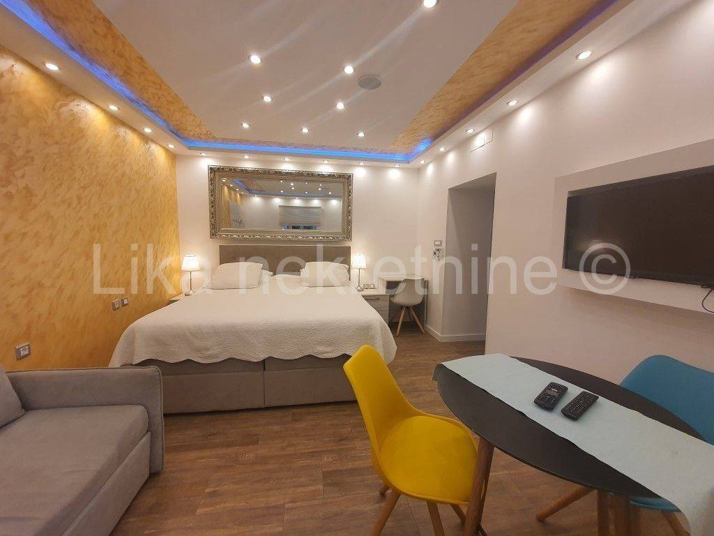 Stan u starijoj zgradi, Prodaja, Zagreb, Donji Grad