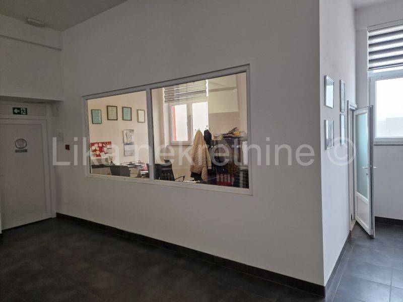 Prodajno-skladišni prostor, Prodaja, Otočac, Otočac