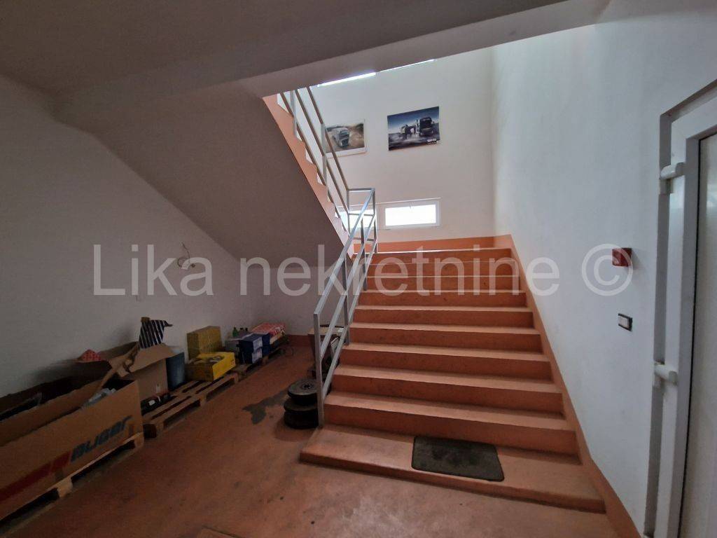 Prodajno-skladišni prostor, Prodaja, Otočac, Otočac