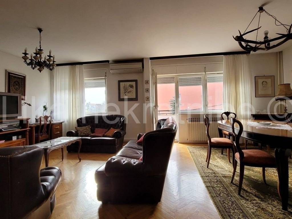 Kuća - dvojna, Prodaja, Zagreb, Maksimir