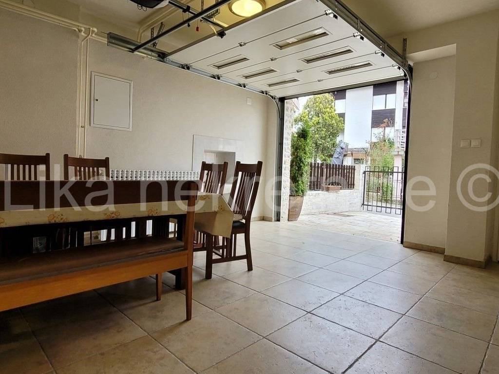 Kuća - dvojna, Prodaja, Zagreb, Maksimir