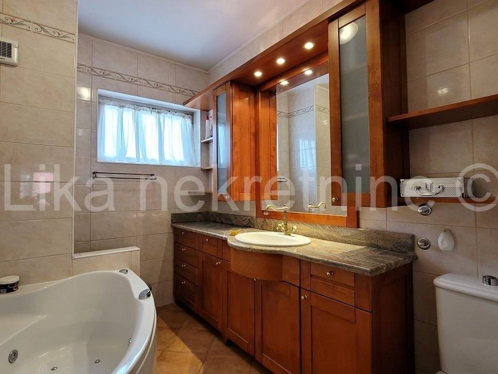 Kuća - dvojna, Prodaja, Zagreb, Maksimir