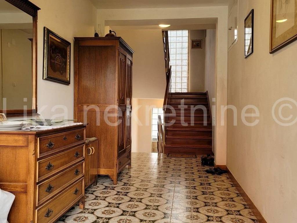 Kuća - dvojna, Prodaja, Zagreb, Maksimir