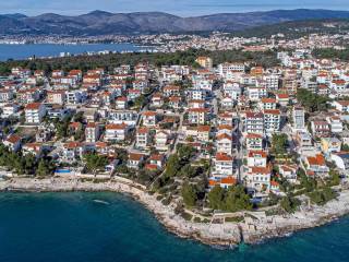 Samostojeća kuća, Prodaja, Okrug, Okrug Gornji