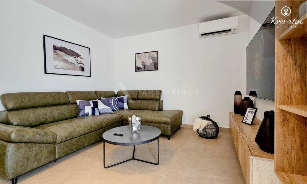 Samostojeća kuća, Prodaja, Umag, Zambratija