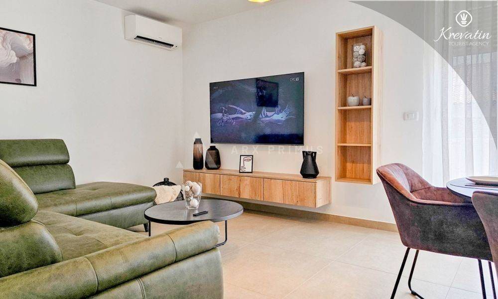 Samostojeća kuća, Prodaja, Umag, Zambratija