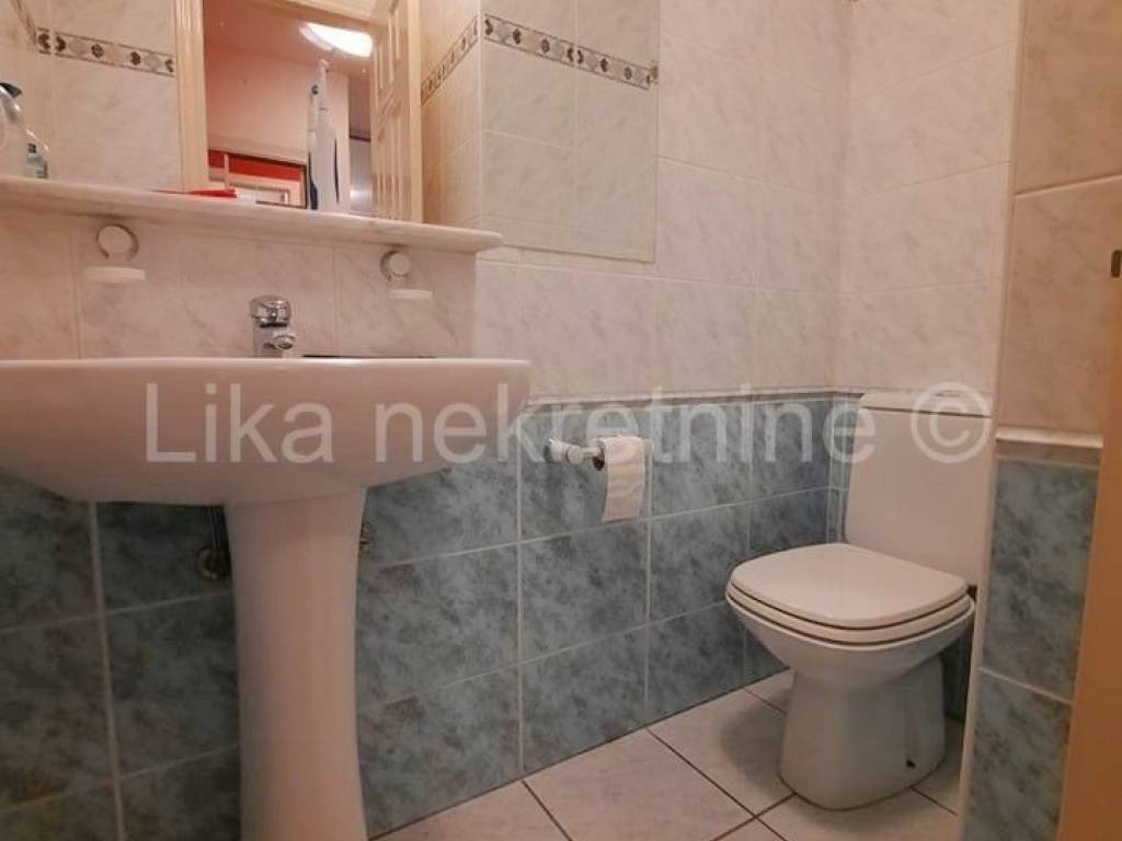 Stan u stambeno-poslovnoj zgradi , Najam, Zagreb, Donji Grad