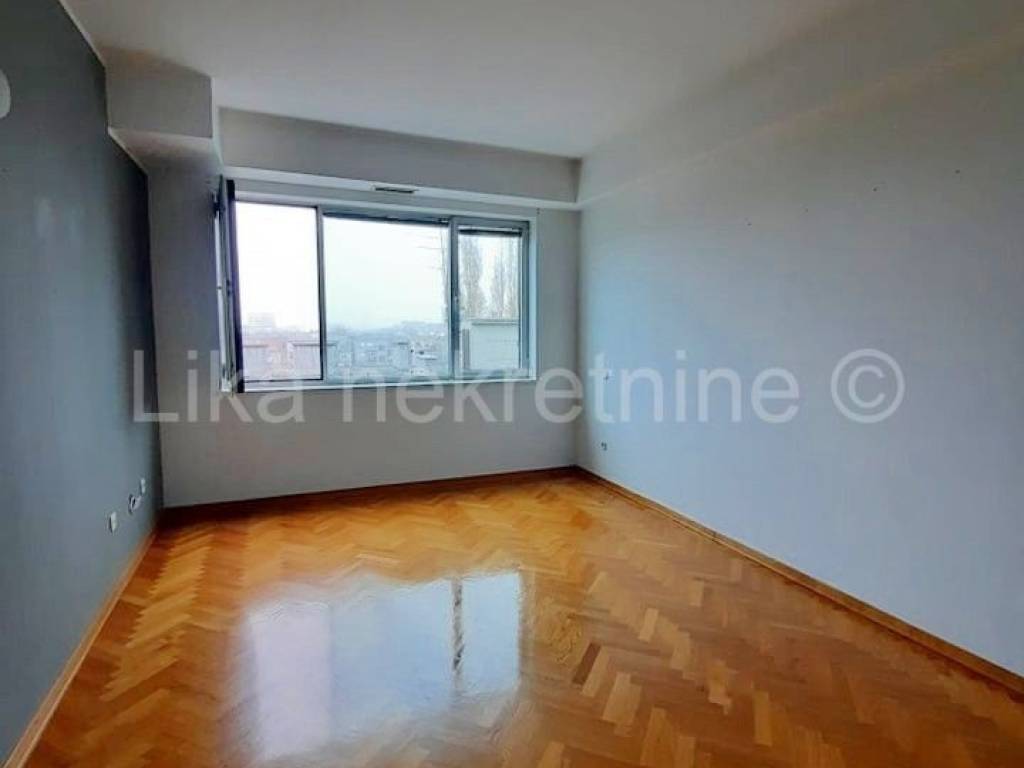 Stan u stambeno-poslovnoj zgradi , Najam, Zagreb, Donji Grad