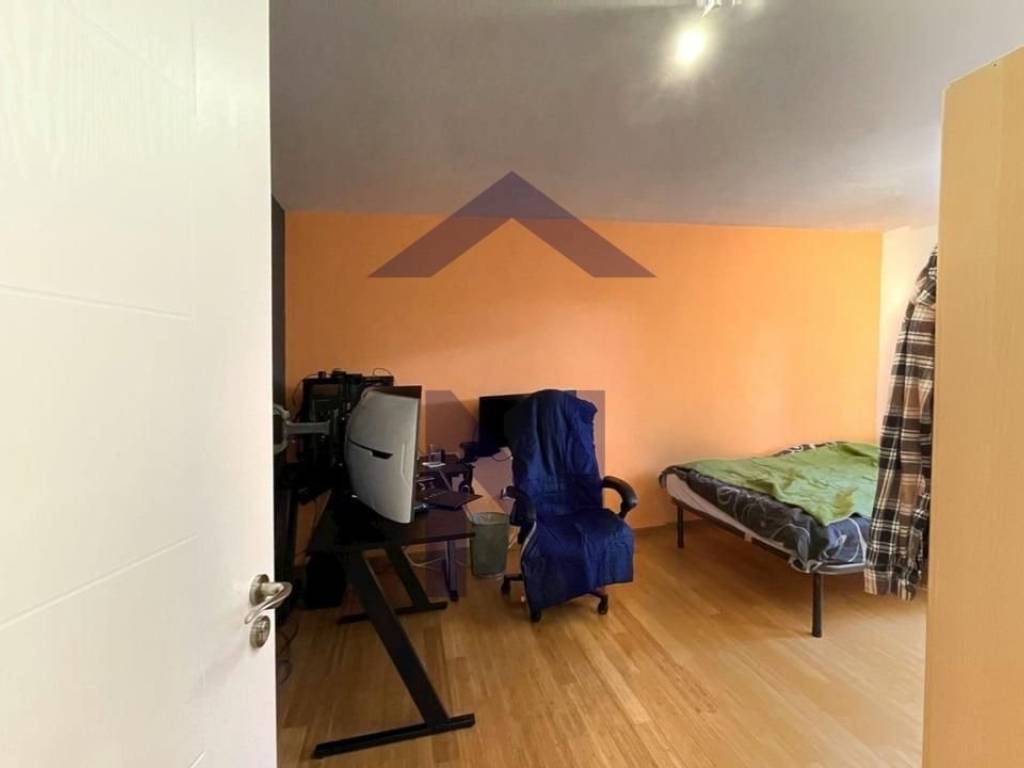 Stan u zgradi, Prodaja, Zagreb, Donja Dubrava