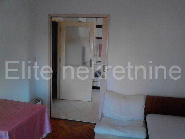 Stan u zgradi, Najam, Rijeka, Zapad