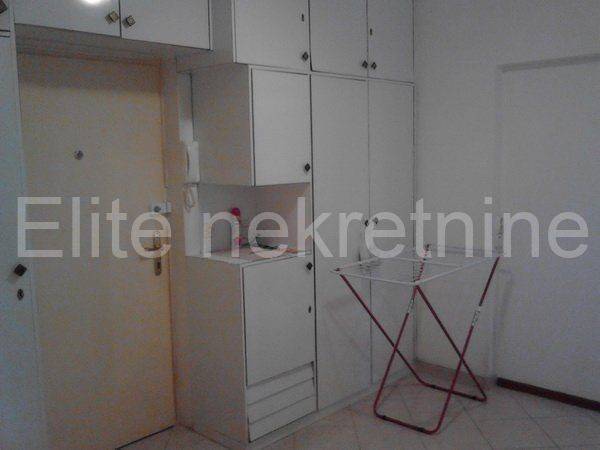 Stan u zgradi, Najam, Rijeka, Zapad