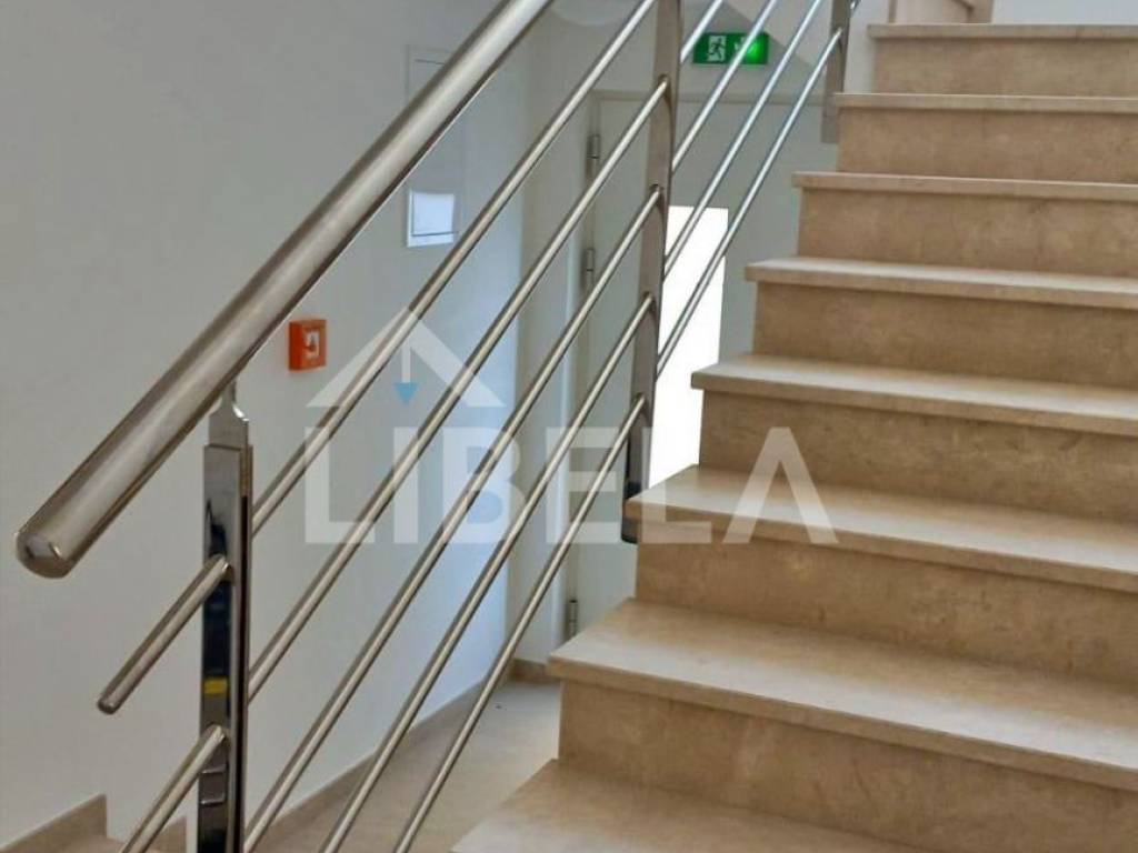 Apartman na moru, Prodaja, Povljana, Povljana