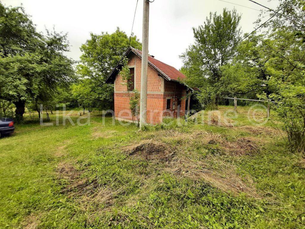 Seosko imanje, Prodaja, Otočac, Glavace