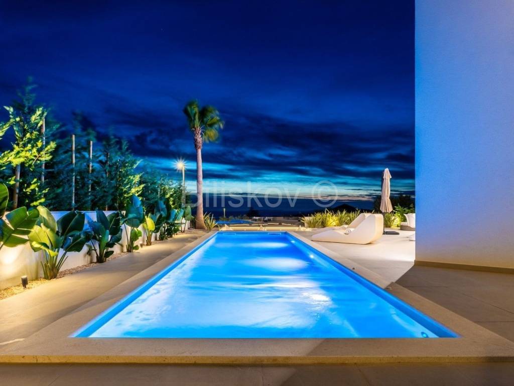 Luksuzna vila, Prodaja, Primošten, Primošten