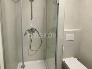 Stan u zgradi, Najam, Split, Split