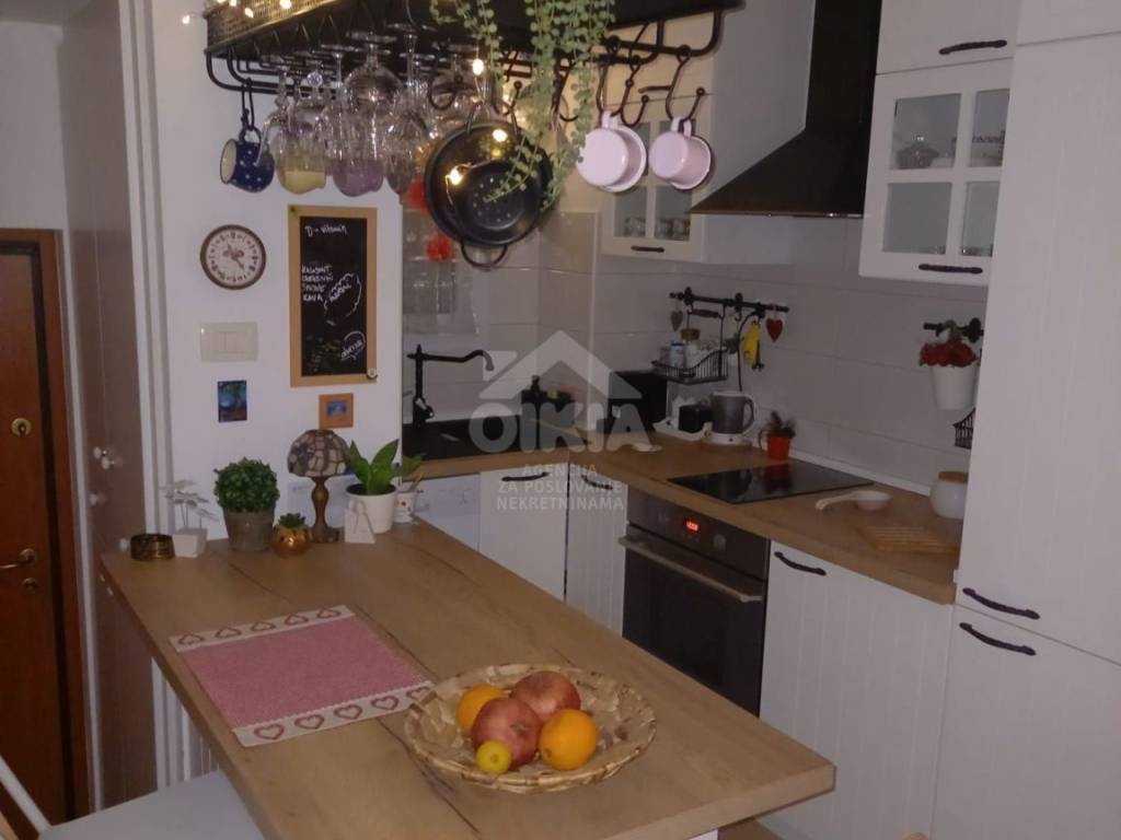 Stan u zgradi, Prodaja, Split, Split