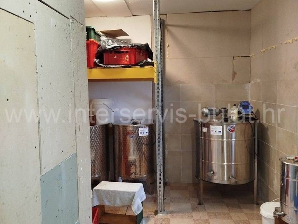 Dvojna kuća, Prodaja, Šibenik - Okolica, Radonić