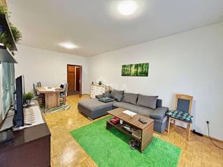 Stan u zgradi, Prodaja, Zagreb, Stenjevec