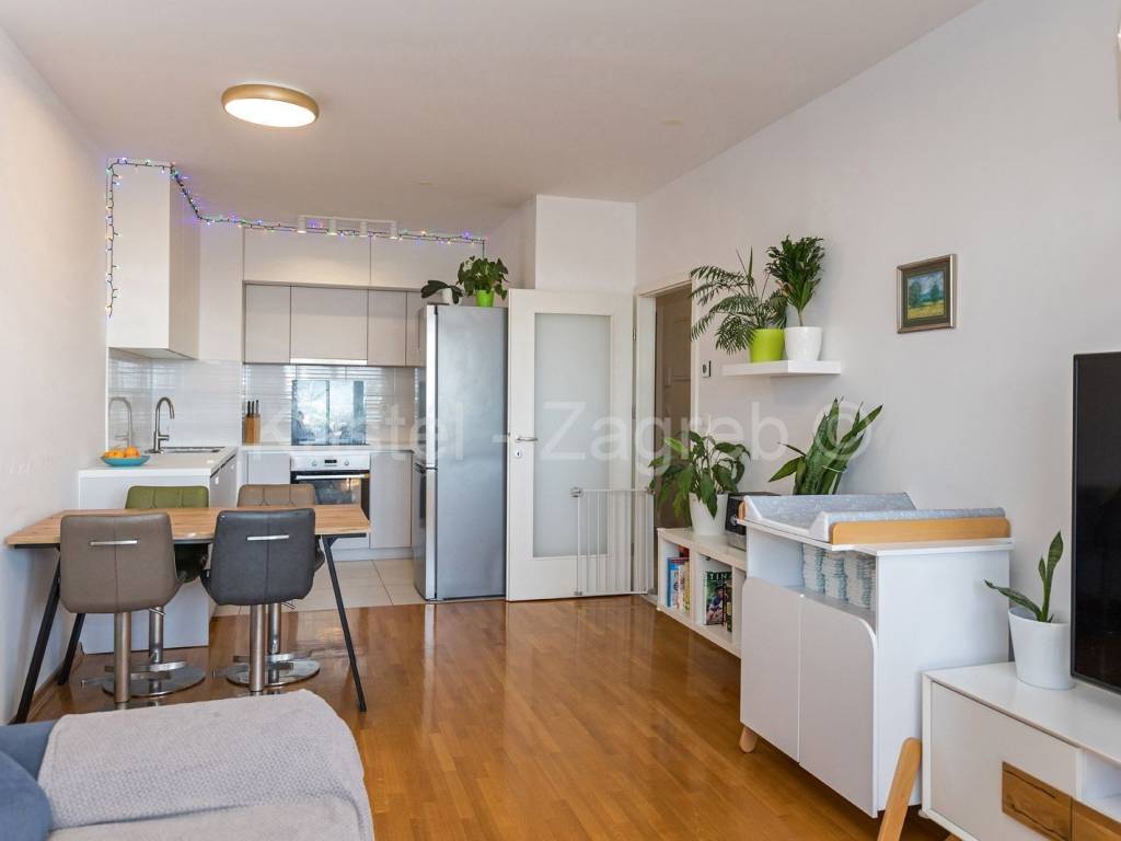 Stan u zgradi, Prodaja, Zagreb, Trešnjevka - jug