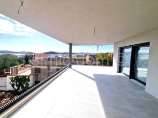 Apartman na moru, Prodaja, Tribunj, Tribunj