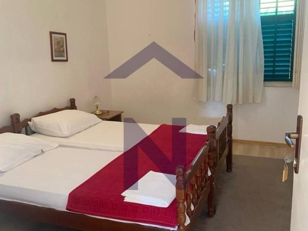 Samostojeća kuća, Prodaja, Starigrad, Seline