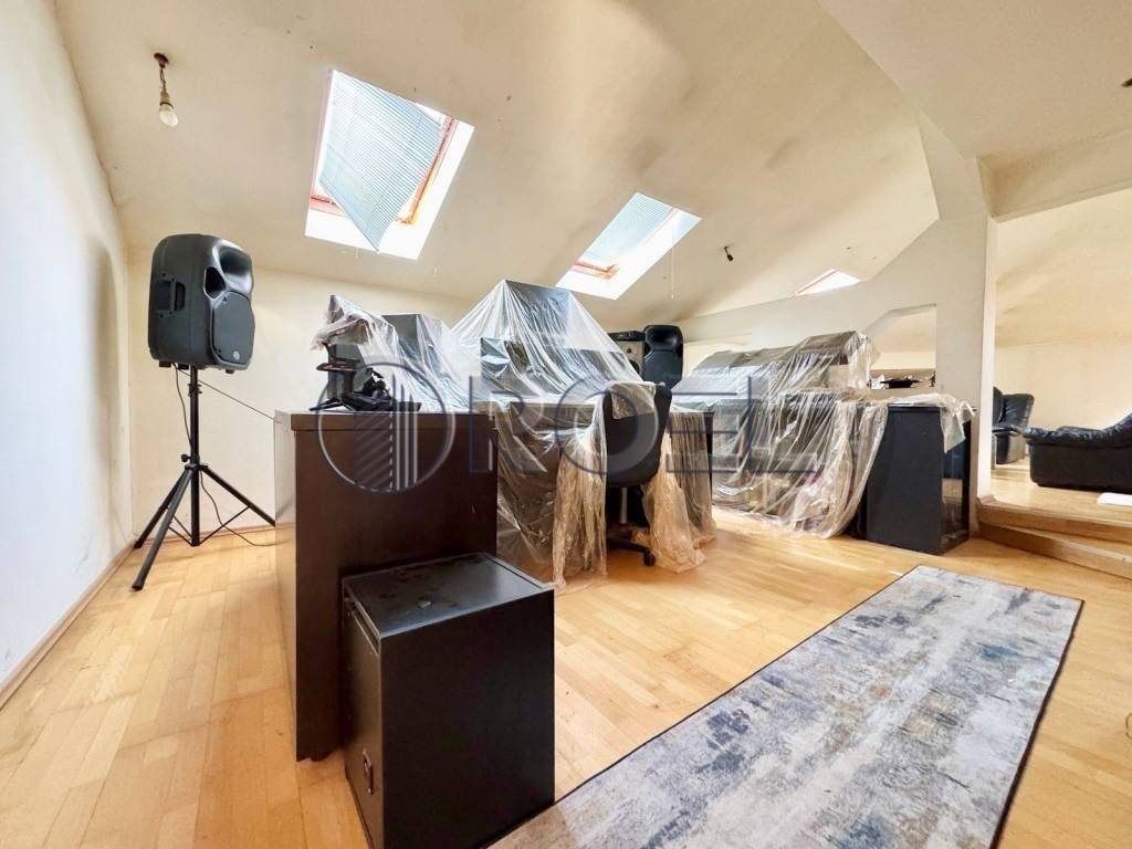 Stan u starijoj zgradi, Prodaja, Zagreb, Donji Grad