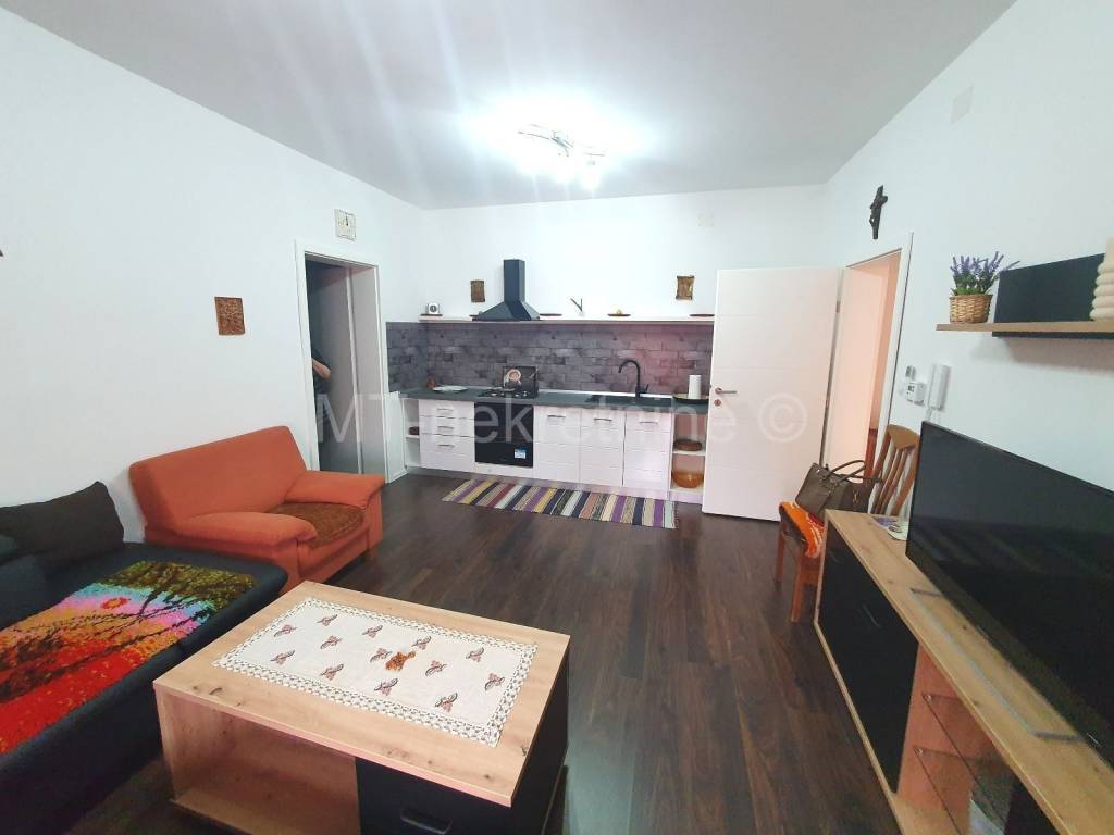 Stan u zgradi, Najam, Bjelovar, Bjelovar